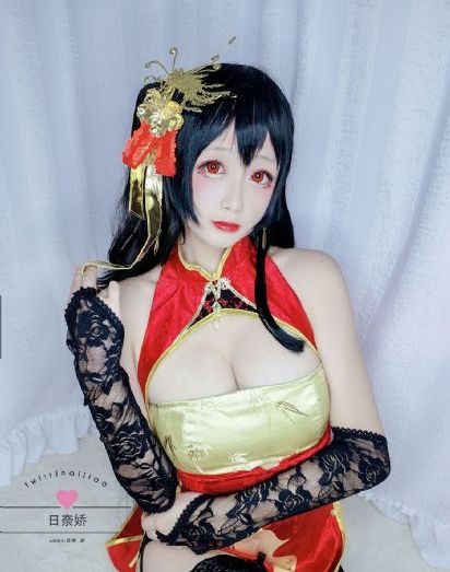 欧美电影中吸人奶镜头_BDBD在线观看