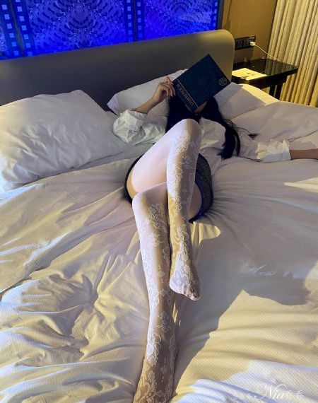 欧美人物油画调色_4K神马影院在线