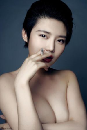 国产美女诱惑在线_4K免费观看最新