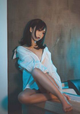 亚洲日韩欧美黄视_720在线观看完整版